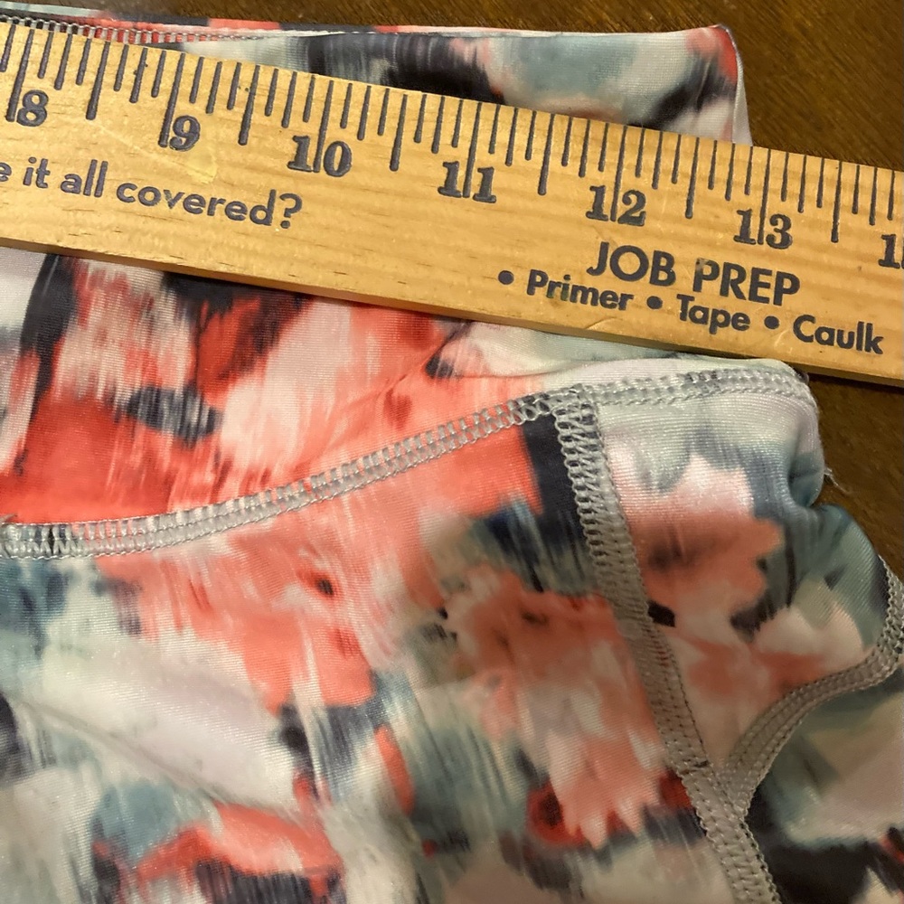 Women’s Size M American Eagle outfitters Floral Leggings - Picture 9 of 10